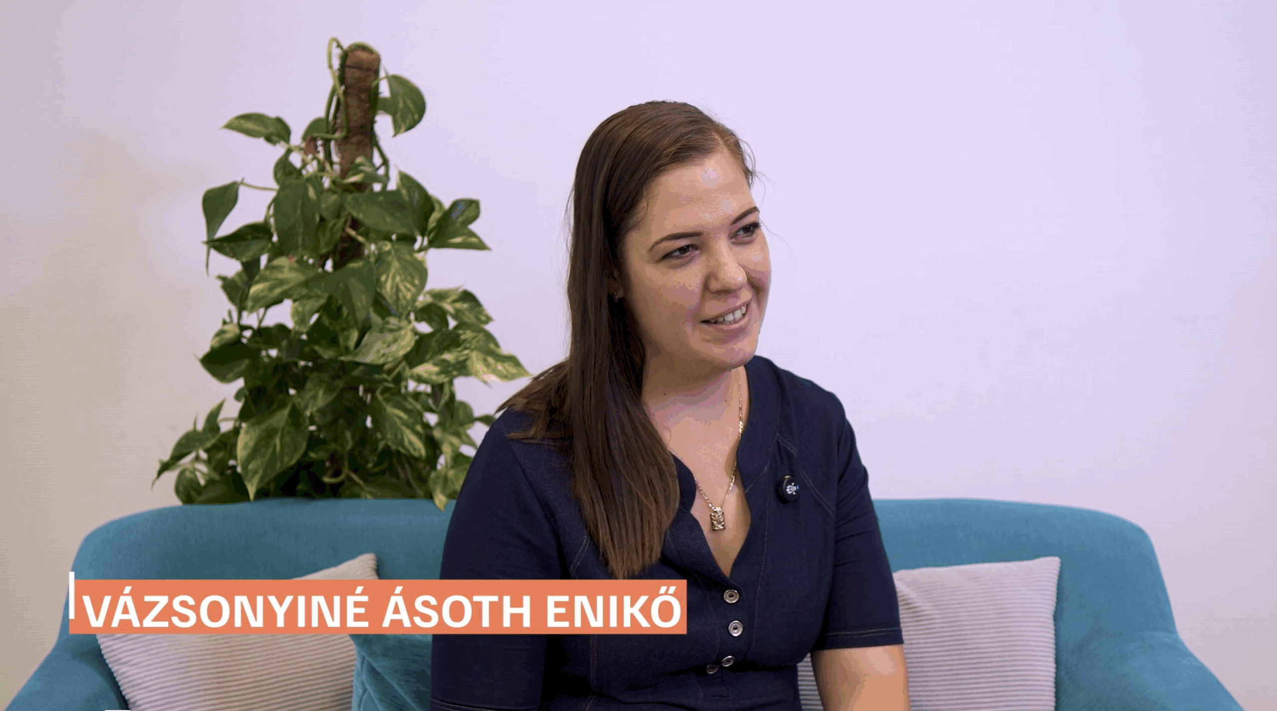 Vázsinyiné Ásoth Enikő